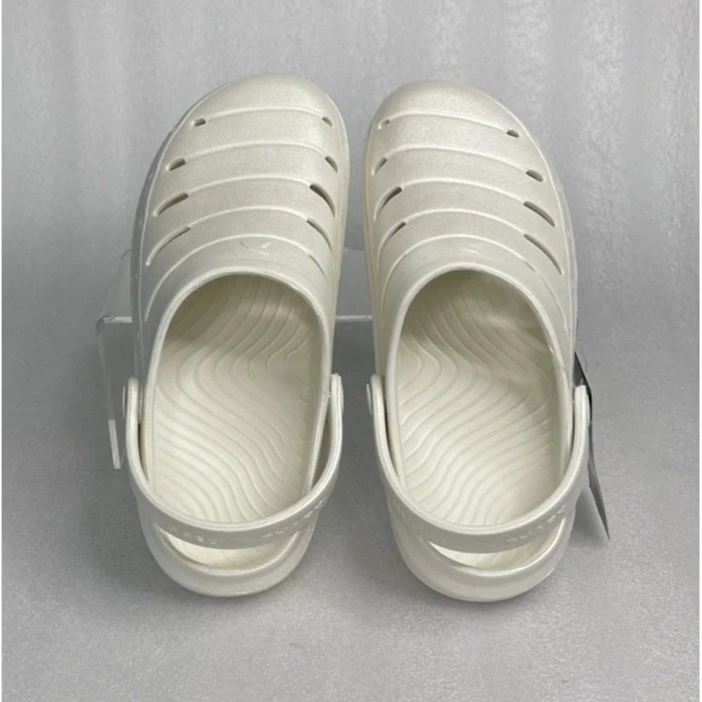 Rugged Shark Eva White Pearl Clogs Slip on Sandals Girls Size 5 NEW